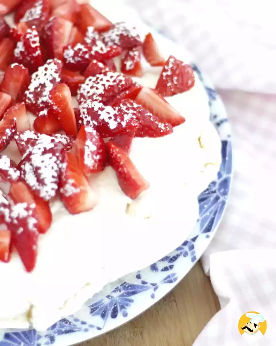 Jordbær-Pavlova