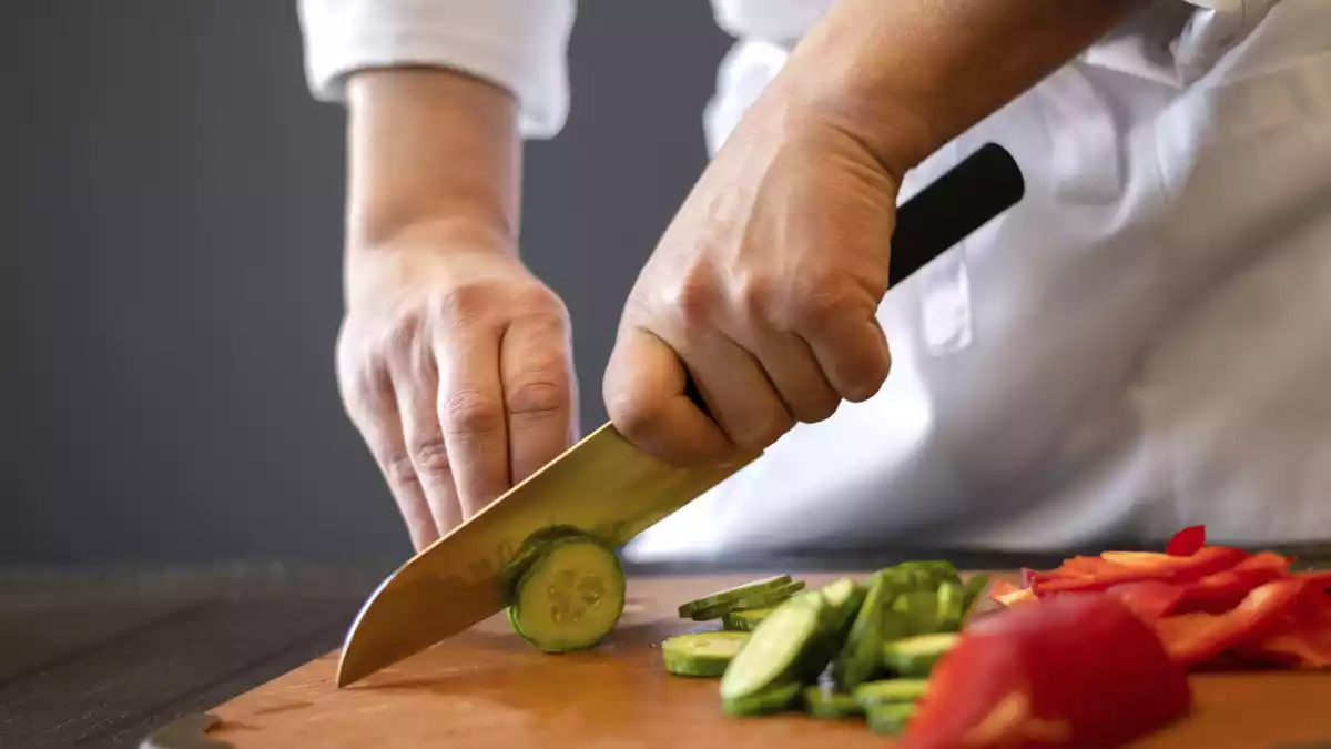 Vil du gerne holde dine knive i god stand i længere tid? Her er de vigtigste tips, du bør følge