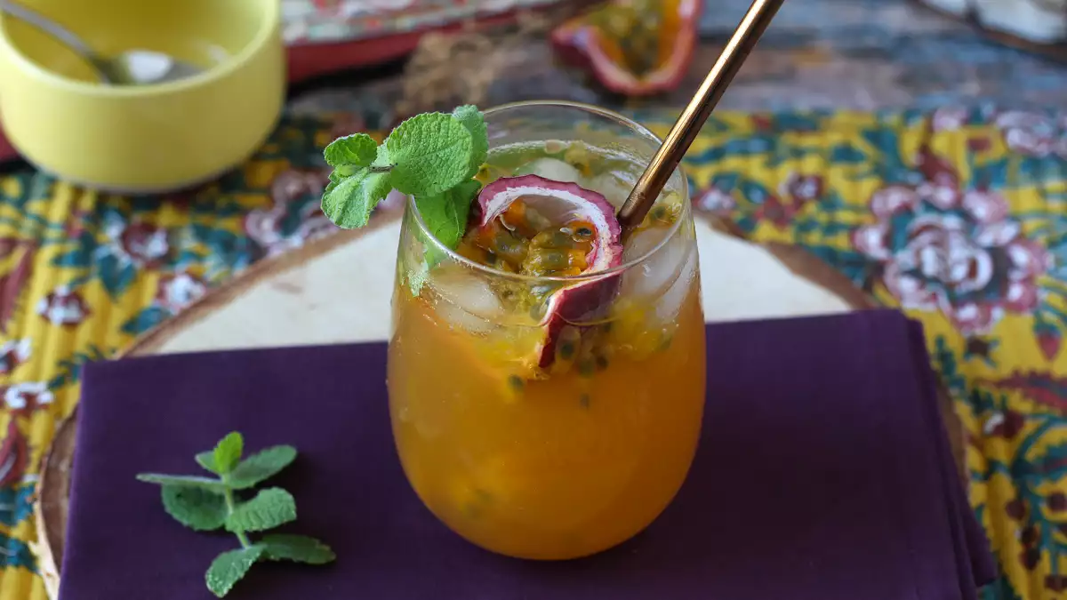 8 superforfriskende sommerdrinks, som du kan lave med det samme derhjemme (nummer 5 er fantastisk!)