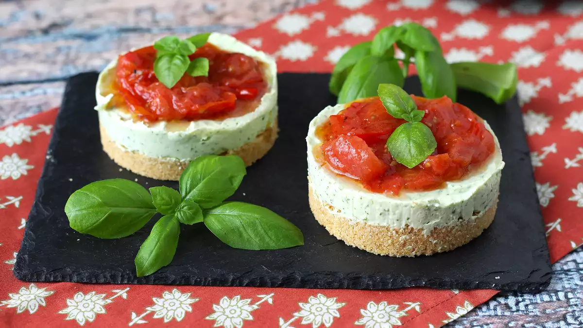 Den salte sommercheesecake, der får alle til at blive enige