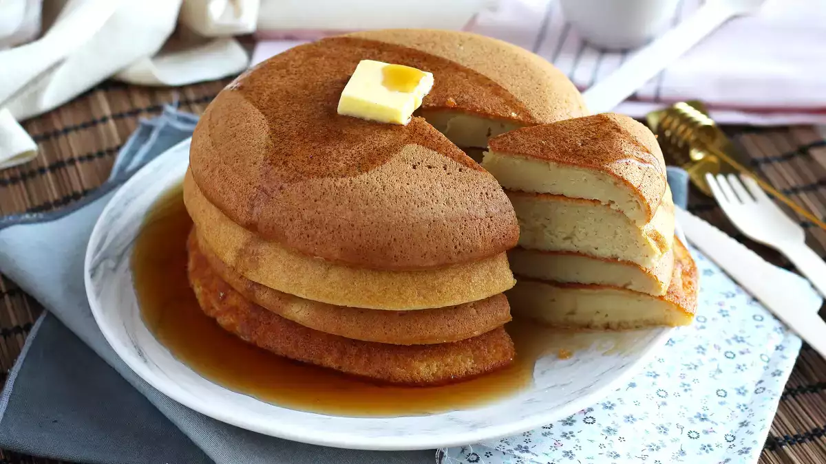 Fluffy Japanese Pancakes: den nemme opskrift på pandekager så fluffy som skyer