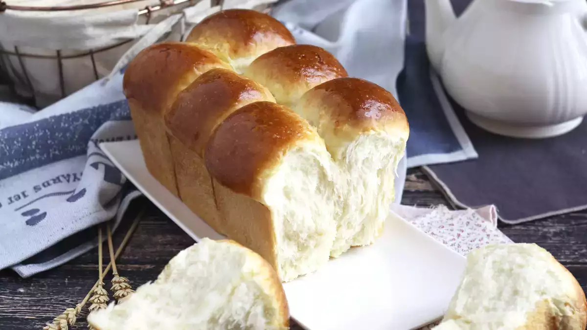 Sådan laver du den mest luftige franske brioche: trin-for-trin opskrift på et perfekt resultat