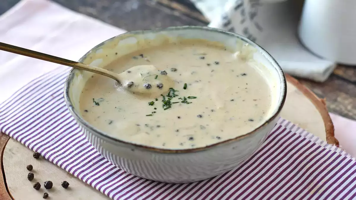 Denne sauce passer perfekt til dit røde julekød.