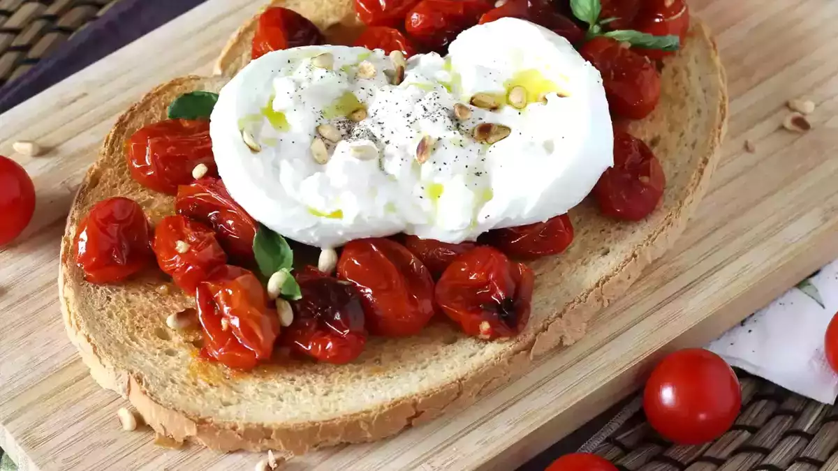 Mozzarella, burrata og stracciatella: De vigtigste forskelle og enkle anvendelsesmuligheder, der kan løfte dine opskrifter