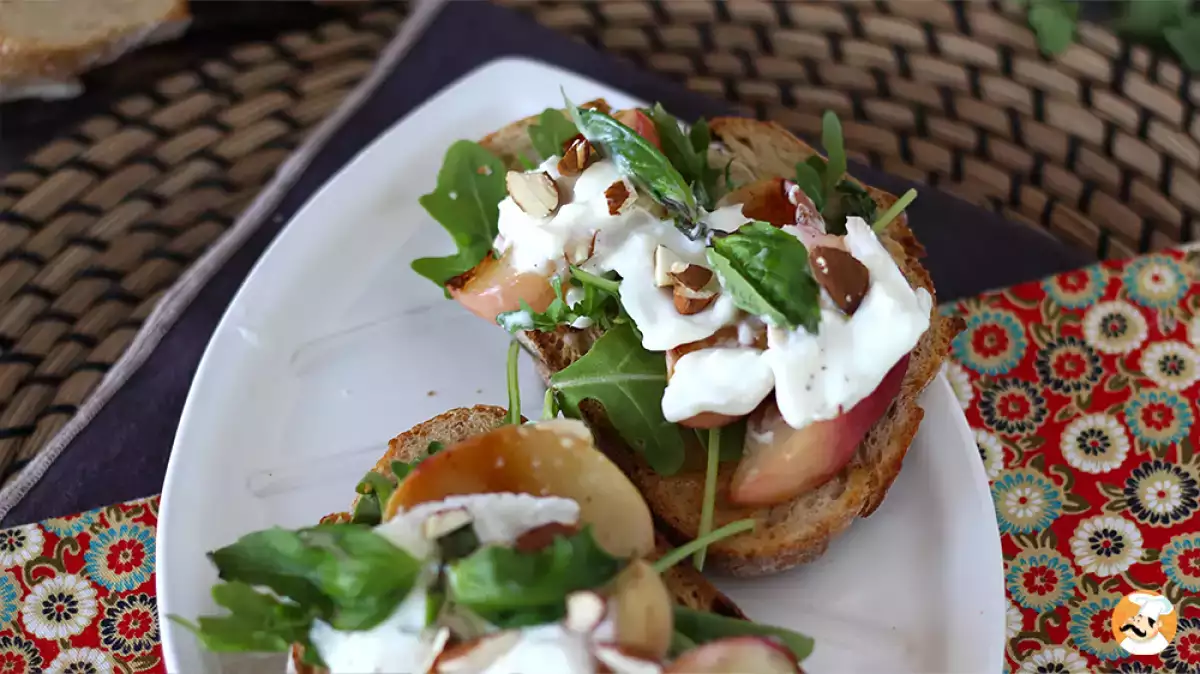 Burrata og frugt: sommerens mest lækre kombinationer (og dem, man ser overalt i øjeblikket)
