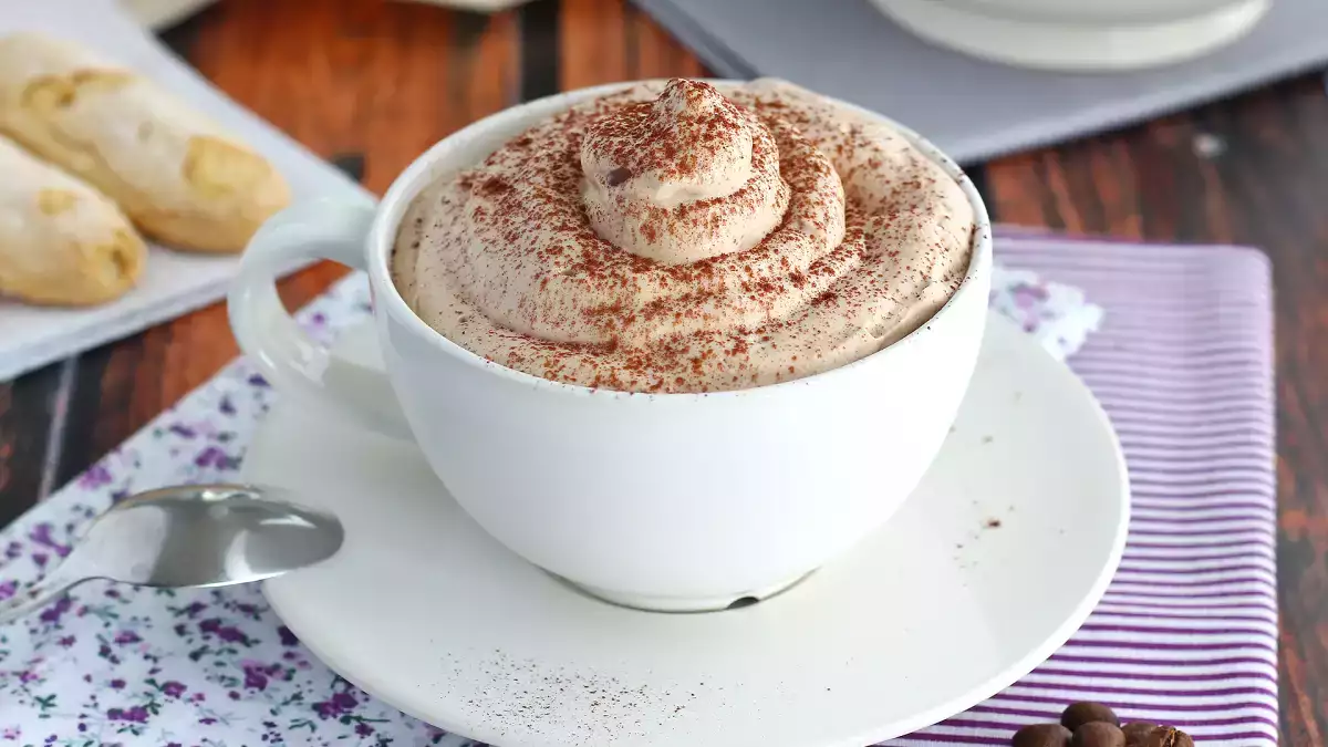 Kolde kaffedrikke: 4 lækre ideer, der vil sætte gang i diskussionen blandt elskere af espresso og cappuccino