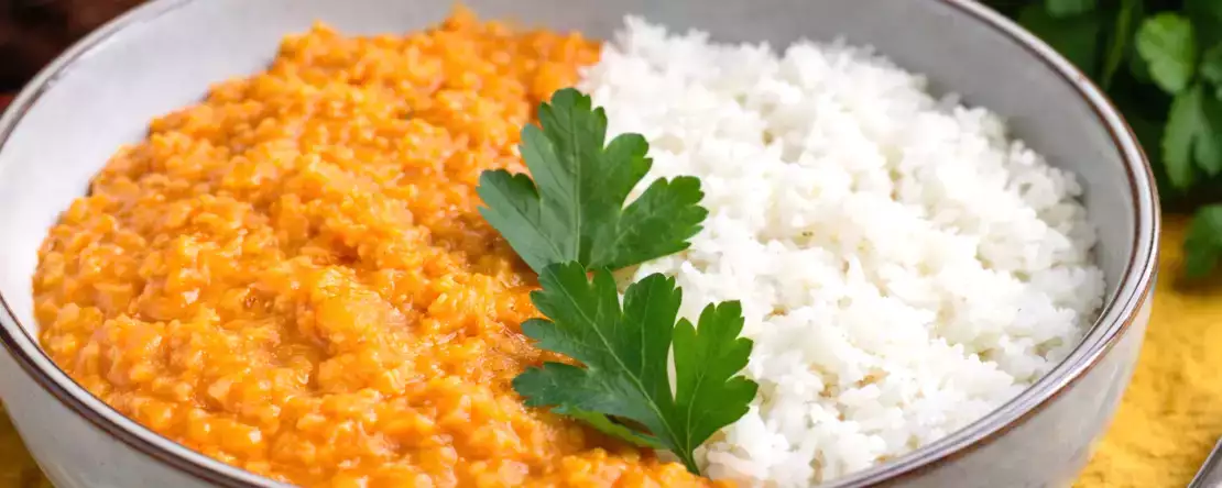 Røde linser: hvordan man tilbereder dem og 5 opskrifter, der får mest muligt ud af dem