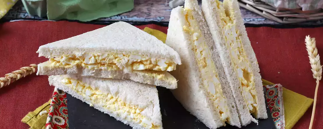 Har du noget sandwichbrød liggende? Her er 10 opskrifter til at variere fornøjelserne