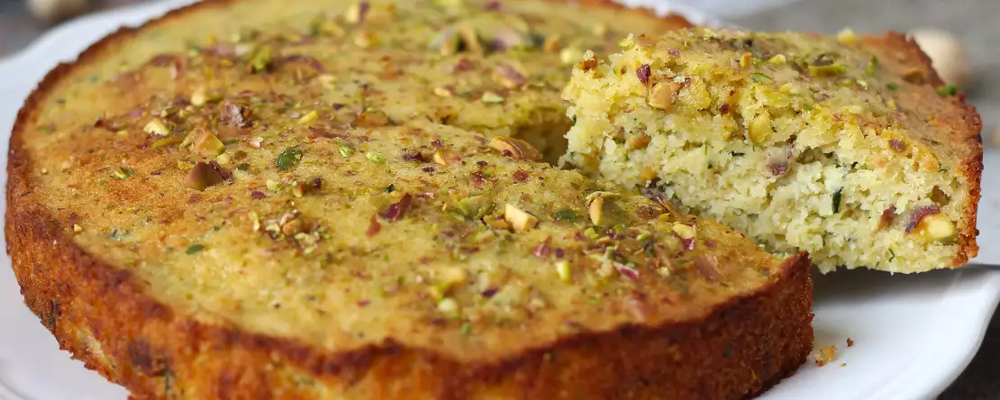 Hemmeligheden bag en ultrafugtig, let kage? Denne uventede ingrediens ændrer alt...