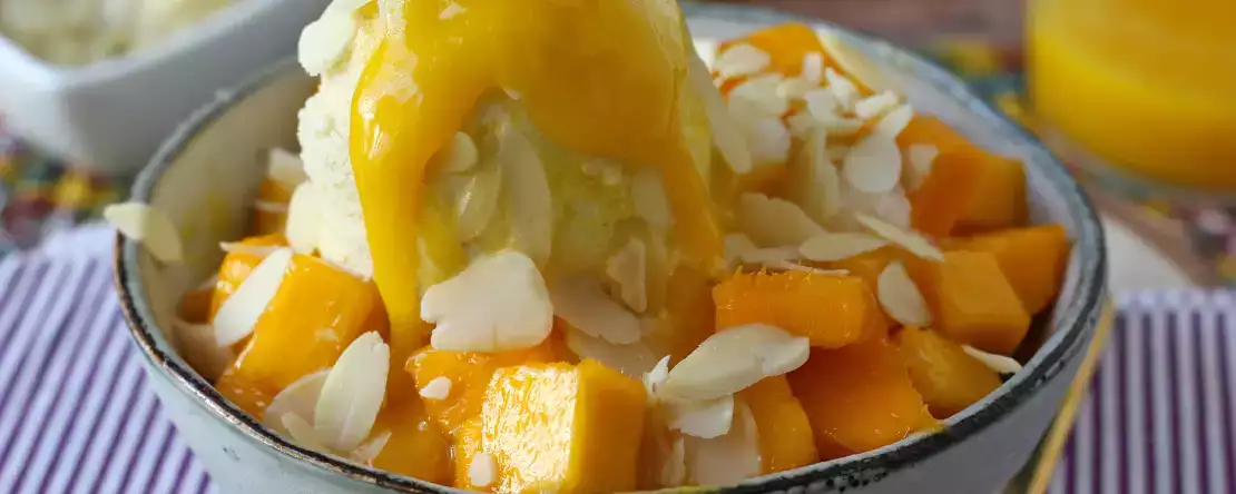 12 eksotiske desserter, der overbeviser ved første smag med kokos, mango, ananas og passionsfrugt
