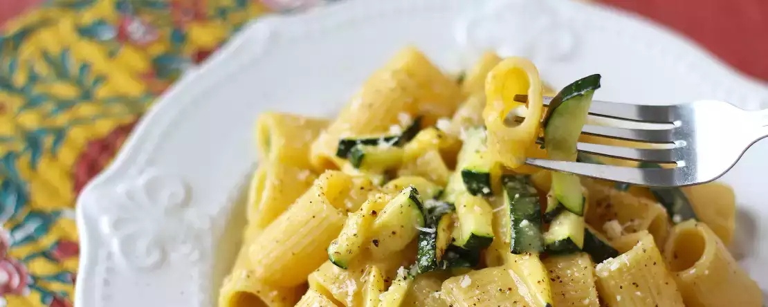 8 billige vegetariske forretter, som jeg altid laver, når jeg vil bruge lidt penge, men spise godt