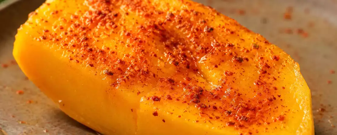 Hvorfor elsker sommerfrugter salt, citron og krydderier?