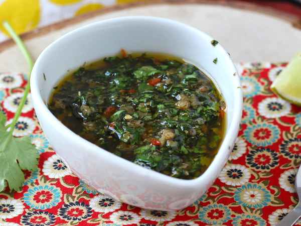 Begå ikke disse 9 (meget) almindelige fejl, når du laver chimichurri-sauce