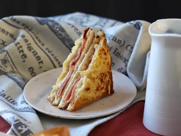 Denne airfryer-croque-monsieur-ekspres vil redde dine frokoster til skolestart