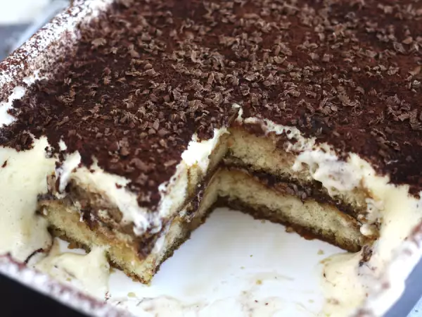 Italien søger 100 frivillige dommere til verdensmesterskabet i tiramisu.