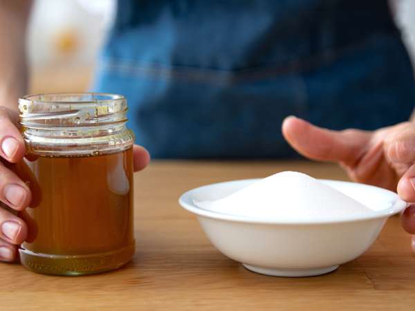 Er honning altid bedre end sukker? Egentlig ikke: sammenligning af sandheder og myter