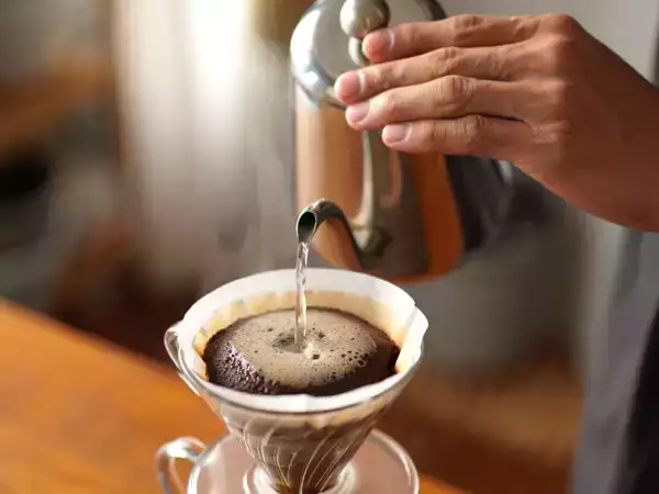 Du ved det ikke, men dette trick gør din kaffe meget bedre (og koster ingenting).