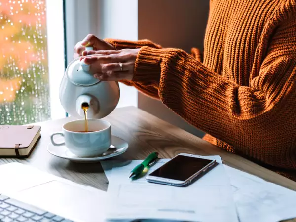 Du tror, at du får væske i kulden ... men er te virkelig en erstatning for vand?