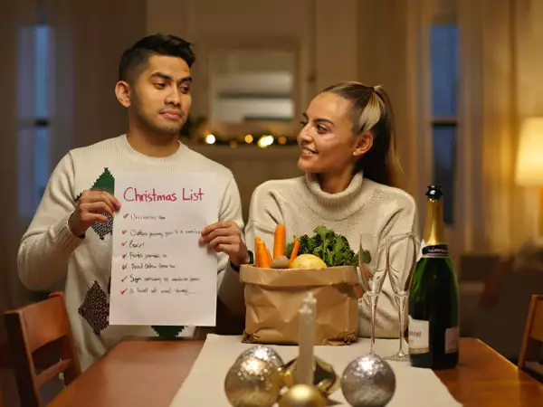 Alt, hvad du kan forudse omkring julemiddagen for at undgå stress (og spare tid og penge)