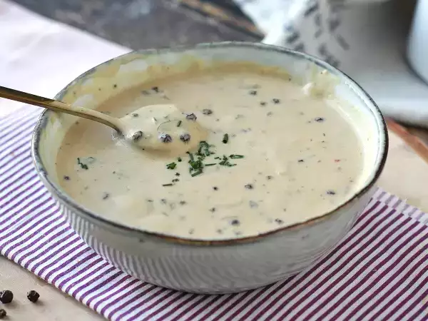 Denne sauce passer perfekt til dit røde julekød.