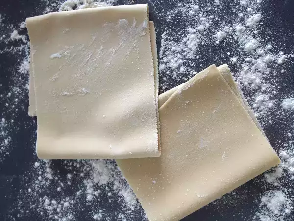 Dette er den perfekte hjemmelavede lasagnepasta: Du behøver ikke at koge den først, og den smager endnu bedre.