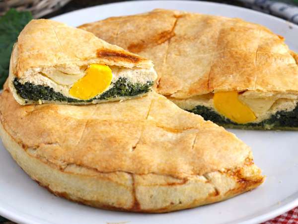 Påske Påskekage, den italienske salte kage, som fortjener en plads på dit bord.