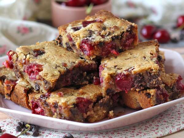 10 perfekte forårskager, der gør enhver eftermiddag sødere