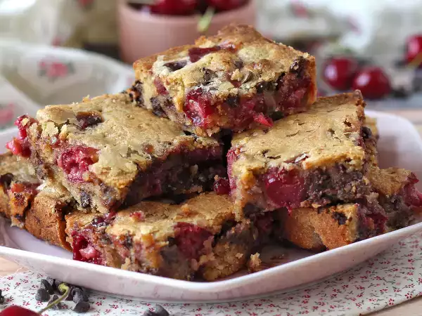 10 perfekte forårskager, der gør enhver eftermiddag sødere