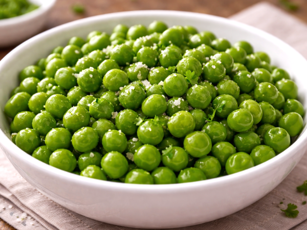 Hvordan tilbereder jeg friske ærter? Tips til at holde dem møre og grønne