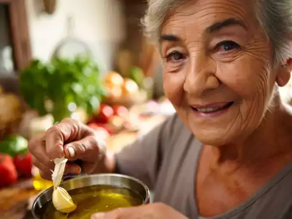 Bedstemor har altid vidst det: Hvidløg skal fjernes, og grunden til det er ikke, hvad du tror.