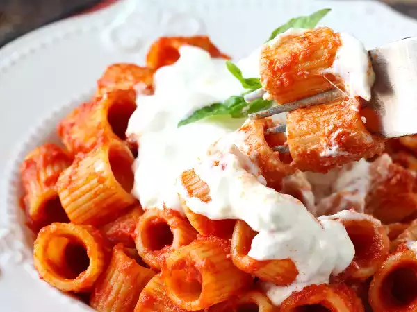 Ikke saucen: det sidste touch, der gør en simpel tomatpasta til en mindeværdig ret