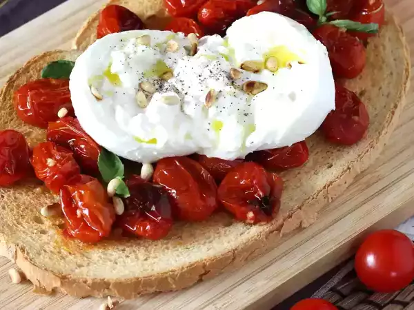 Mozzarella, burrata og stracciatella: De vigtigste forskelle og enkle anvendelsesmuligheder, der kan løfte dine opskrifter
