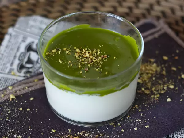 Panna cotta: den italienske kolde dessert, der ligner noget fra en restaurant og laves med et minimum af besvær