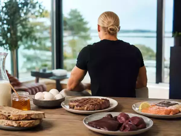 Hvad indeholder Erling Haalands kost på 6.000 kalorier: den menu, der giver den norske kæmpe energi