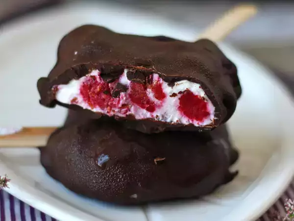 Det handler ikke kun om is: chokoladeopskrifter til sommeren – friske, nemme og perfekte til varmen