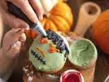 Artikler: Fire fejl med madfarver, der forklarer, hvorfor dine halloweendesserter ikke bliver, som du havde håbet.
