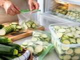 Artikler: Sådan fryser du courgetter om sommeren, så du har et perfekt vinterforråd: det trin, du ikke må springe over
