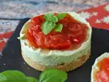 Artikler: Små salte cheesecakes i enkeltportioner: friske, cremede og nemme at servere til enhver lejlighed