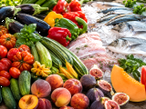 Artikler: Smarte indkøb i august: Hvad skal man vælge nu blandt sæsonens frugt, grøntsager og fisk?