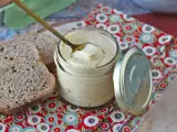 Artikler: Er hjemmelavet mayonnaise virkelig sundere? Det, som den korte ingrediensliste ikke afslører...