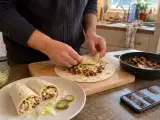 Artikler: Er du ved at bestille takeaway? Lav i stedet en af disse 5 billige middagsretter
