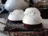 Opskrift En chokolade- og kokosdessert, der både smelter og er sprød!