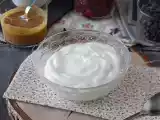 Opskrift Hvordan laver man hjemmelavet skyr? en nem og økonomisk opskrift!
