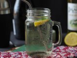 Opskrift Hugo spritz med hyldeblomstsirup, en frisk og sød cocktail