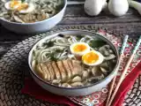 Opskrift Ramen med kylling: den nemme version af denne ikoniske asiatiske ret!