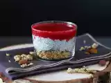 Opskrift Verrines af chiabudding med kokosmælk, hindbær og granola