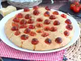 Opskrift Focaccia med cherrytomater
