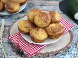 Opskrift Muffins med courgette og gedeost