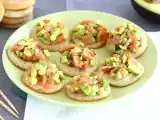 Opskrift Toast med laks og avocado