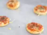 Opskrift Minipizzaer med butterdej